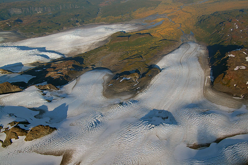 Douglas und Fourpeaked Volcano