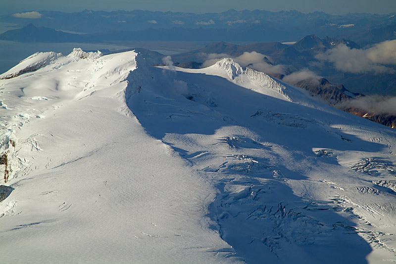 Douglas und Fourpeaked Volcano