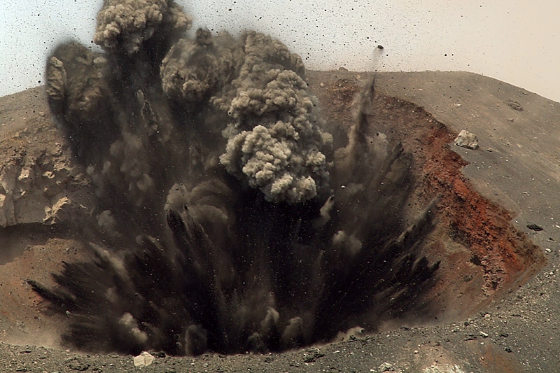 Anatomy of an Ash Column