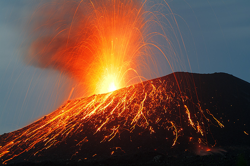 A night on Anak Krakatau (4. - 7. June 2009)