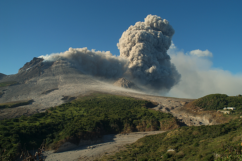 Pyroclastic flows in Aymer's Ghaut (29 Jan - 1 Feb 2010) Pyroclastic flows in Aymer's Ghaut (29 Jan - 1 Feb 2010)