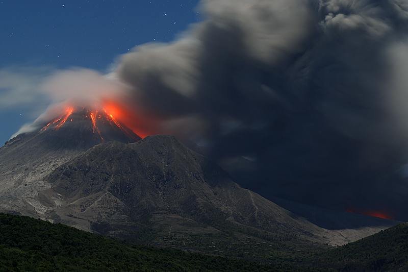 Pyroclastic flows in Aymer's Ghaut (29 Jan - 1 Feb 2010)