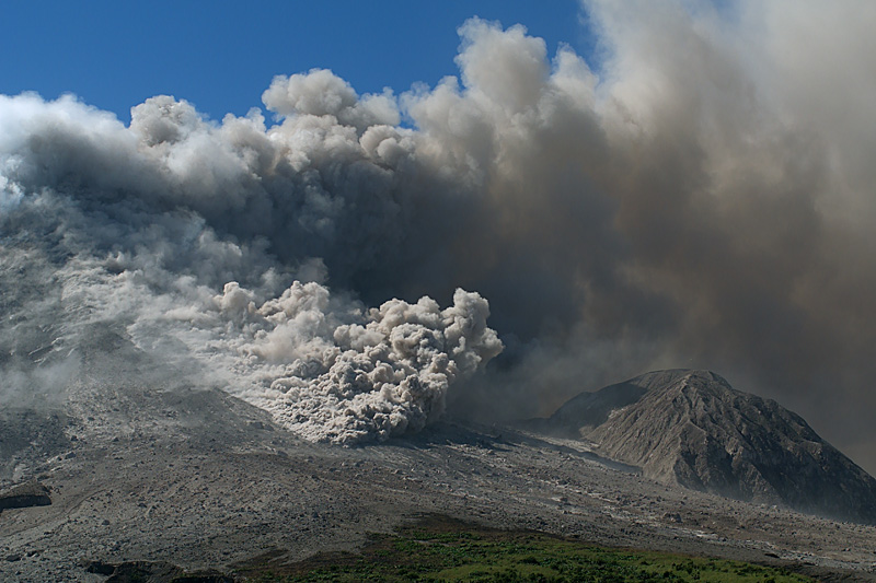 Rockfalls from the dome (29 - 31 Jan 2010)