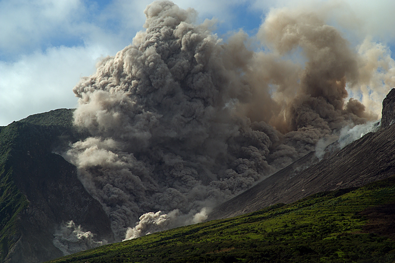 Pyroclastic flows in Tar River Valley (27 - 29 Jan 2010)