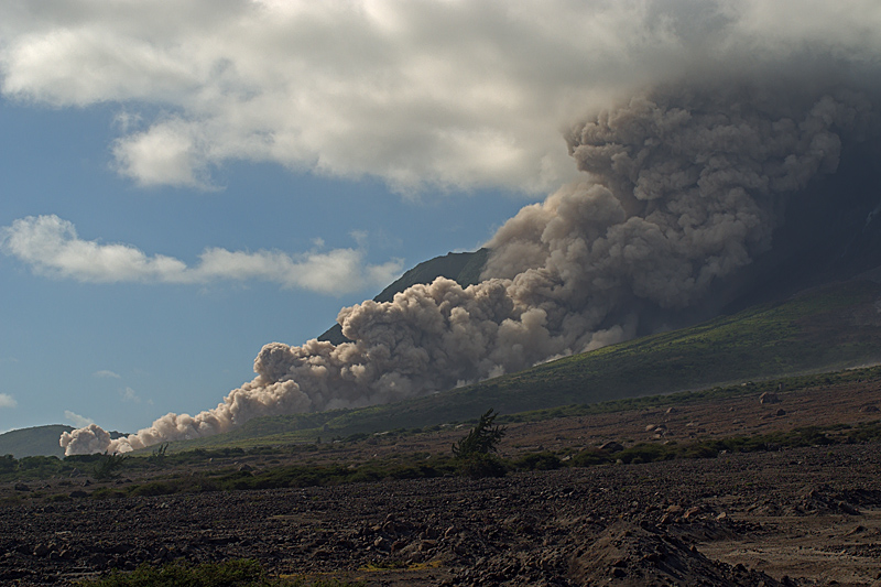 Pyroclastic flows in Tar River Valley (27 - 29 Jan 2010)