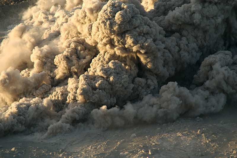 Pyroclastic flows in Whites Ghaut in daylight (28 - 31 Jan 2010)