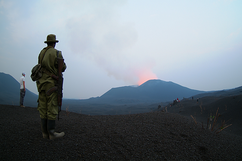 22-25 January 2012: Activity in Kimanura Crater