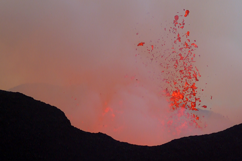 22-25 January 2012: Activity in Kimanura Crater