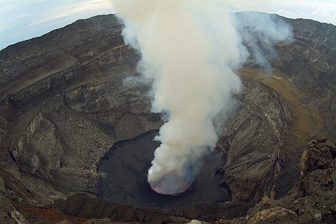 Changes of the Lava Lake between January and July, 2006