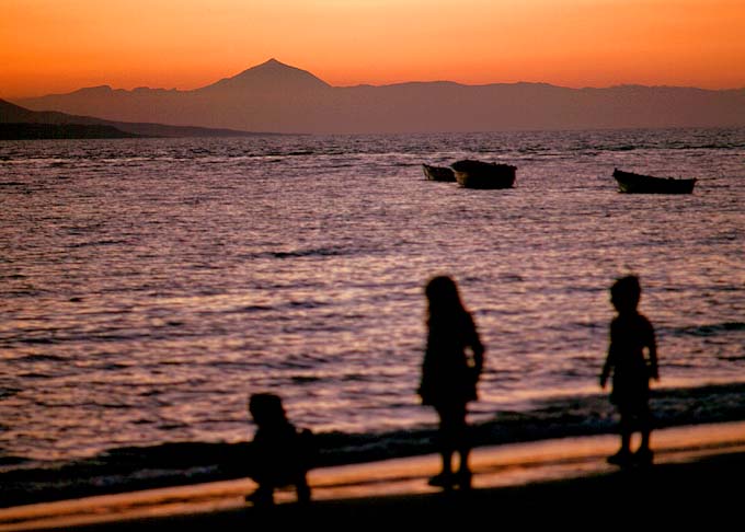 Pico de Teide and the Caadas in spring and summer