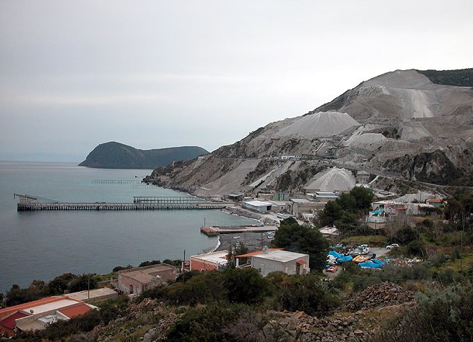 Lipari: Bimsstein und Obsidian